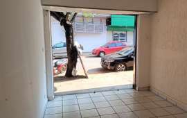 Cômodo comercial Para alugar no Centro