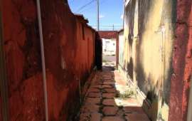 Casa com ponto comercial Para alugar no São Jorge