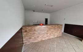 Foto Cômodo Para alugar no St. Central