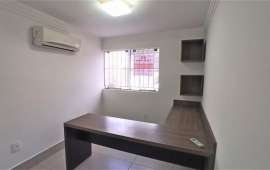 Foto Cômodo comercial Para alugar no Centro