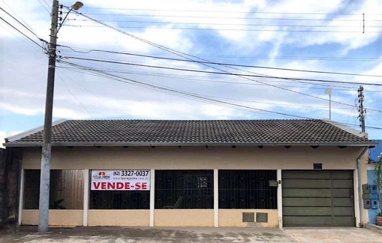 Casa para comprar Village Jardim