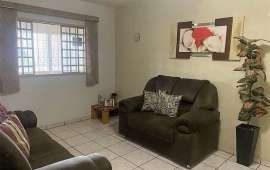 Casa Para Comprar no Village Jardim