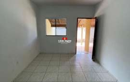 Casa Para alugar no Res. Arco-Iris