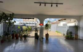 Casa com ponto comercial Para alugar no Centro