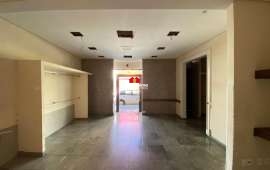 Foto Cômodo comercial Para alugar no St. Central