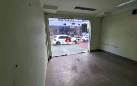 Foto Cômodo comercial Para alugar no St. Central