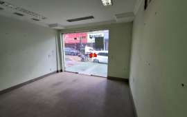 Foto Cômodo comercial Para alugar no St. Central