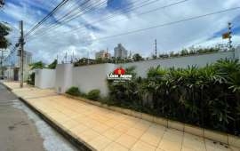 Foto Casa à Venda no Jundiaí