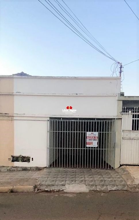 Casa à venda St. Central