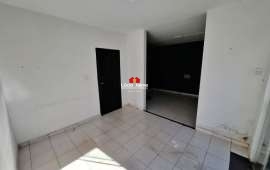 Foto Casa com ponto comercial Para alugar no Jundiaí