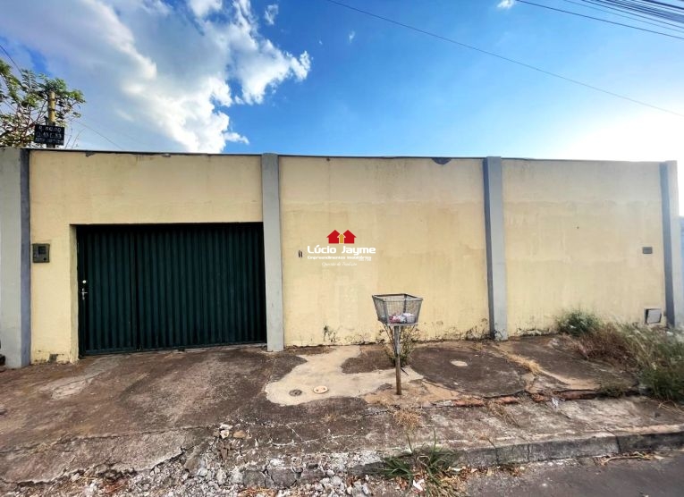 Casa à venda St. Santa Clara